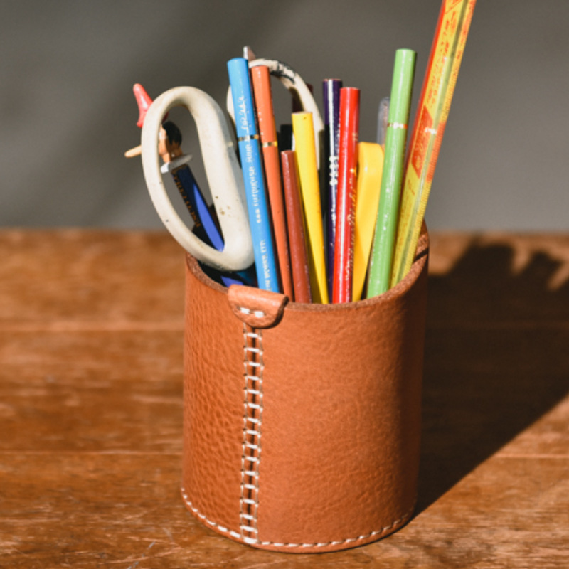 Multi-functional large-capacity round pen holder creative desktop cosmetic brush storage container simple litchi pattern desktop pen holder