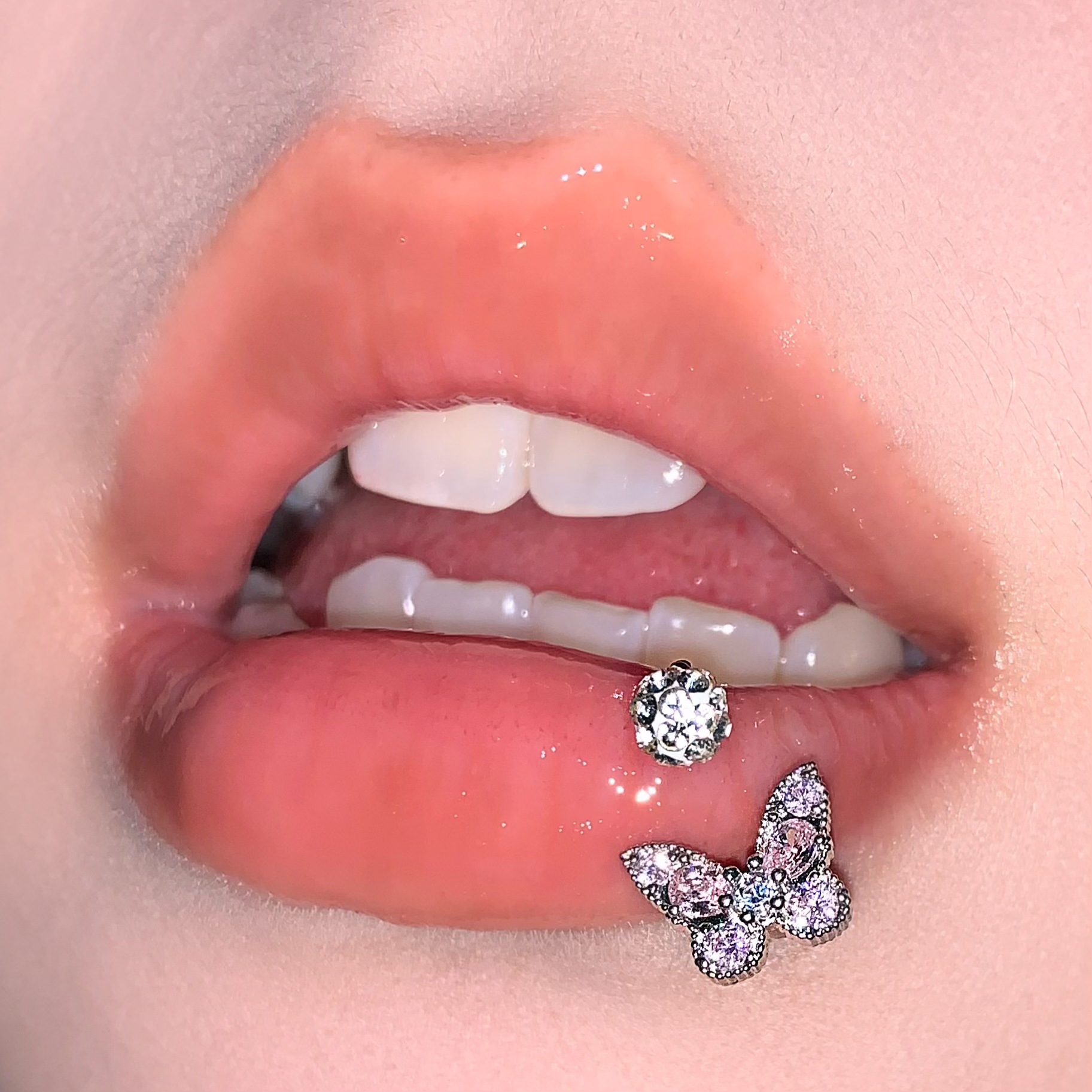Flash Butterfly Lip Ring 316L Surgical Steel Horseshoe C Ring Lip Hoop Ear Bone Lip Nail Hot Girl Piercing Jewelry Wholesale detail image 8