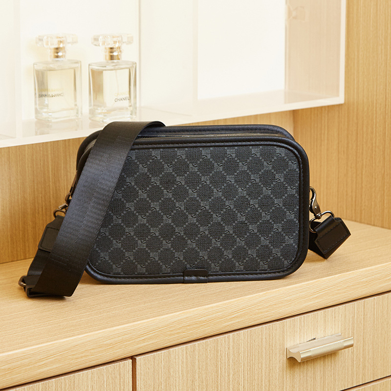 High quality camera women's 2024 new fashionable versatile crossbody diamond grid minimalist box single shoulder small_voghion.com