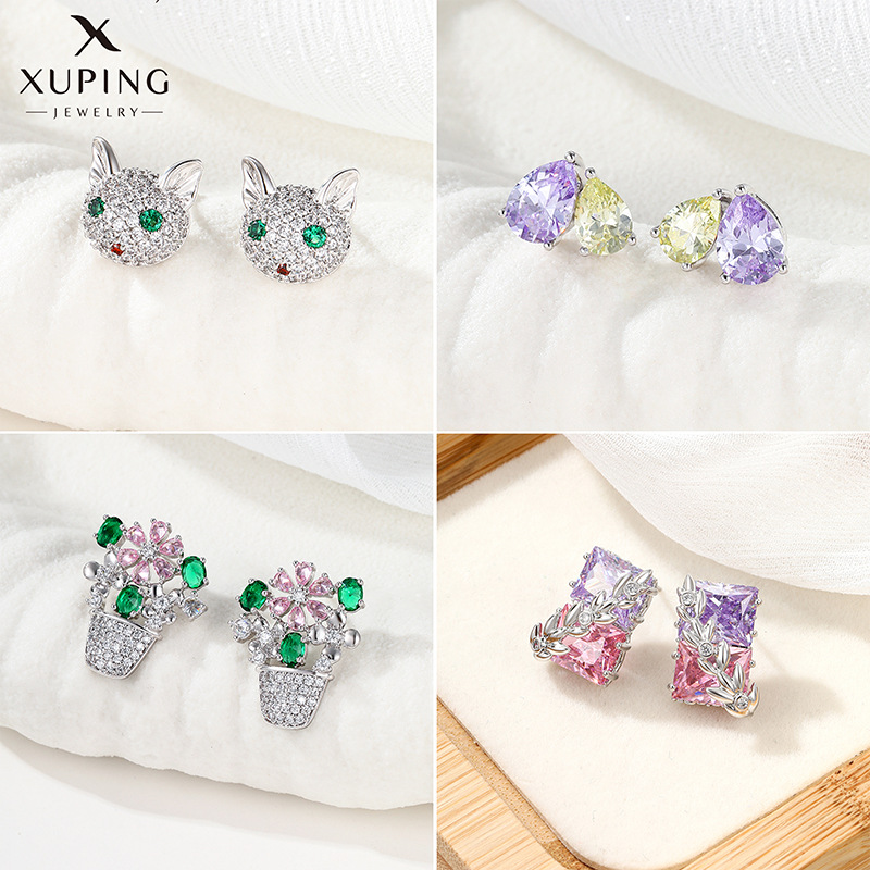 Xuping nuevos pendientes de zircón de color flor geométrica en forma de corazón pendientes de zircón ligero de lujo alta sensación de pendientes para mujeres