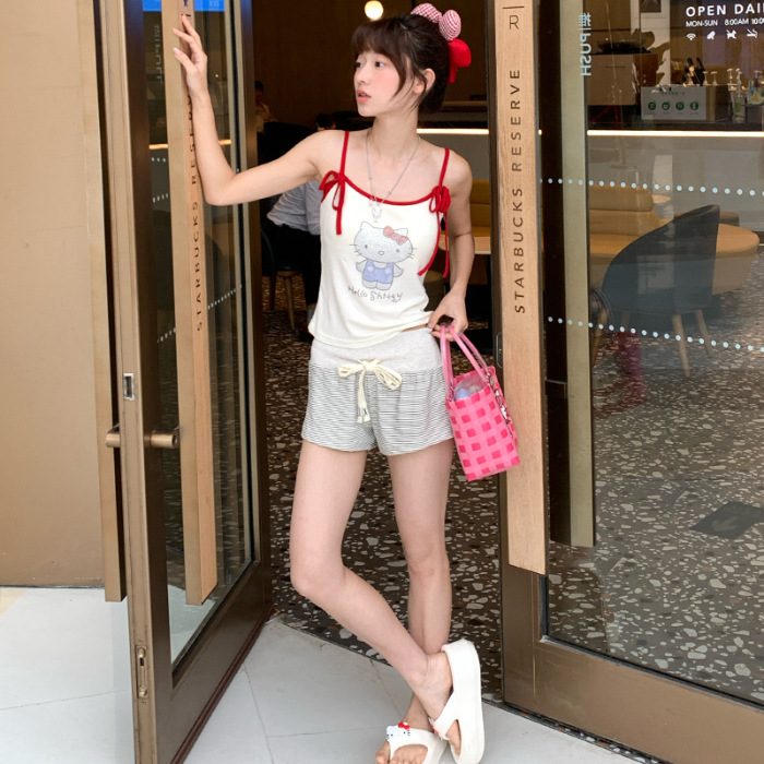 C881 화이트