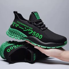 新しい韓国のレジャーの運動の飛織のランニングシューズの快適な滑り止めのレジャーの男性の靴の潮流は男性の靴を合わせます。