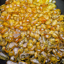 原矿琥珀蜜蜡雕刻件新工艺背面雕刻阴雕纯手工雕刻品质好题材多