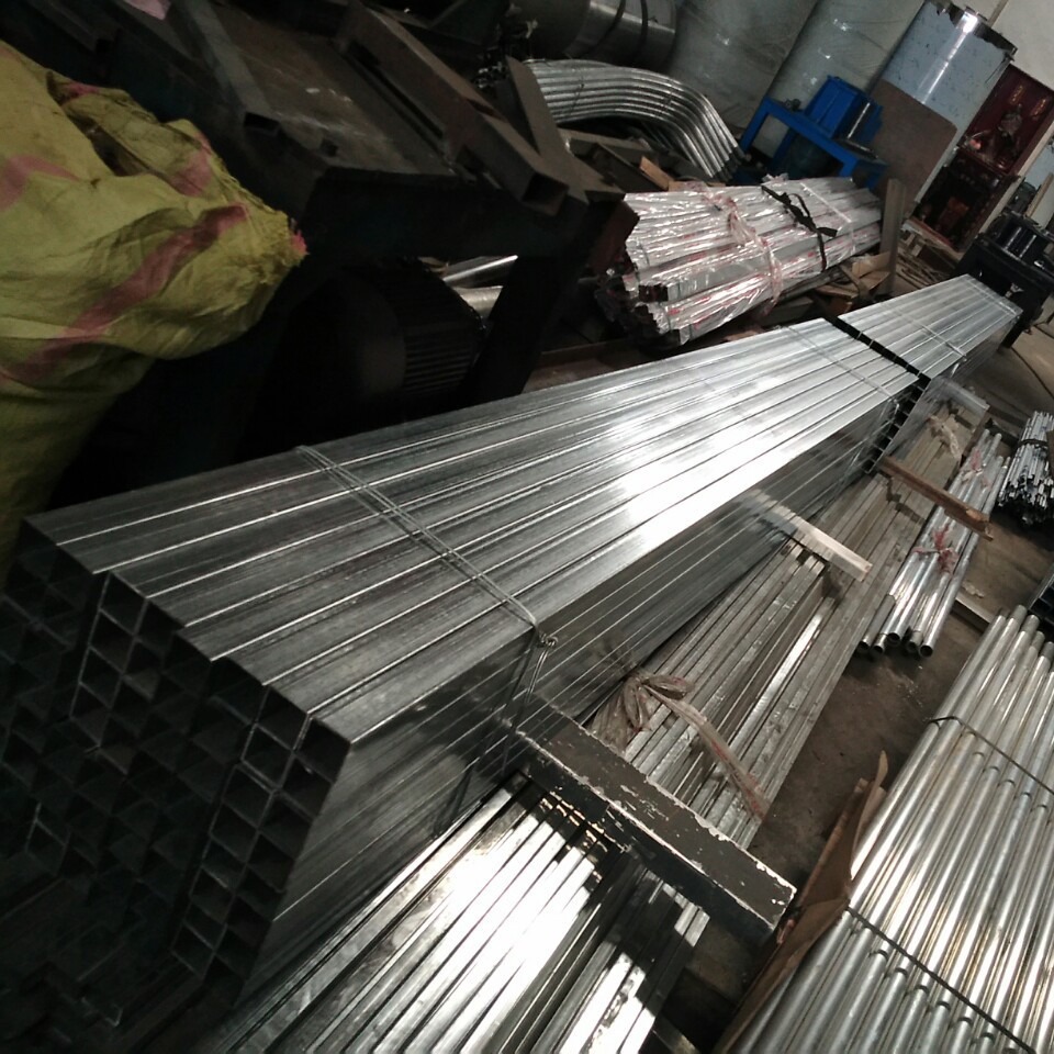 镀锌帐篷用管佛山镀锌管生产厂家专业生产镀锌圆管58圆*1.7