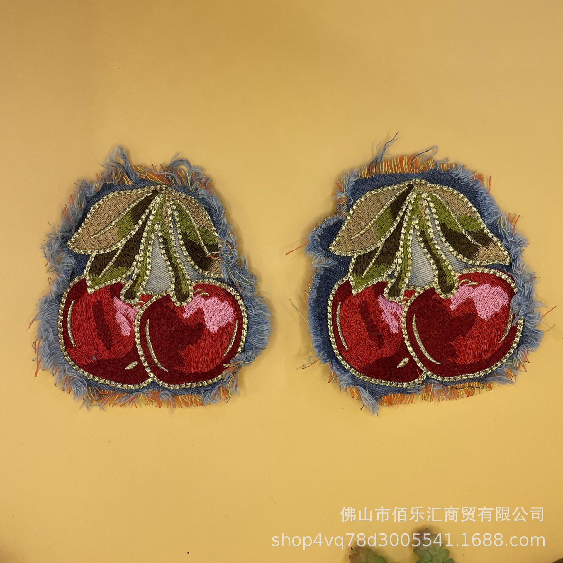 牛仔裤樱桃魔术贴无痕修复布贴补洞缝补膝盖破洞粘贴裤子衣服补丁