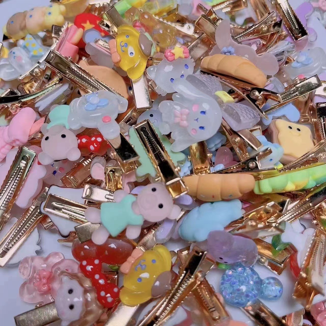 작은 클립 믹스를 통해 3cm 황금빛 얼음