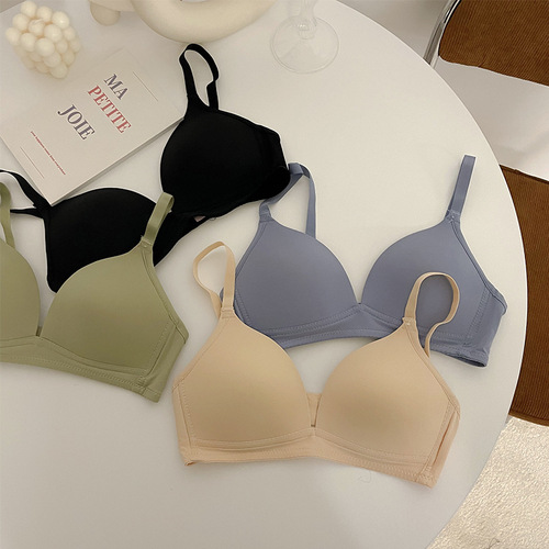 Japanese simple solid color seamless glossy girl small breast underwear without wire rims comfortable and breathable student bra