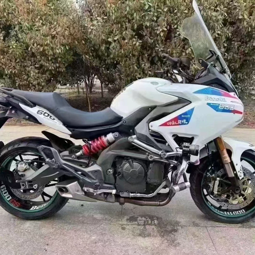 Лучший Benelli Yellow Patrol 600, супер круизер, отличный помощник для мотопутешествий, ограждения и линзовые фары