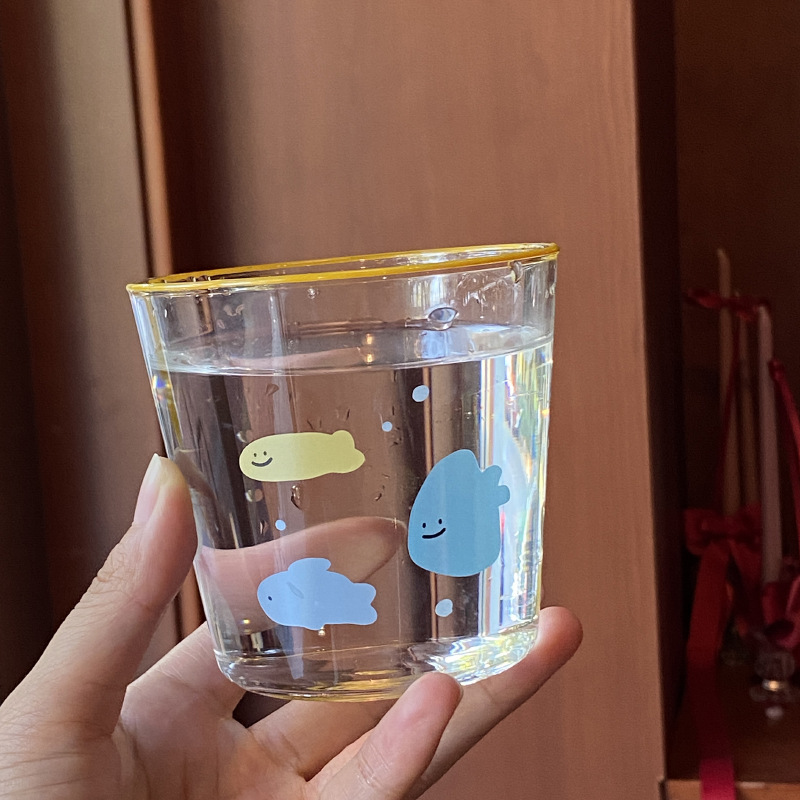 ins 漫画抽象的な小さな魚ガラスかわいい青い青い小さな魚高温耐性ジュースミルクカップカップル水|undefined