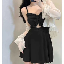 比基尼;连体泳衣;三件套泳装