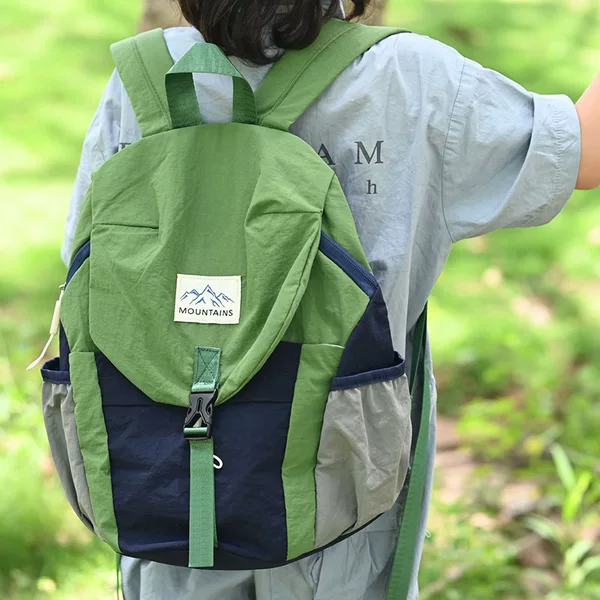 Wholesale New Children's Kindergarten Schoolbags for Boys and Girls to Go Hiking Small Backpacks Lightweight Outdoor Letter Backpacks