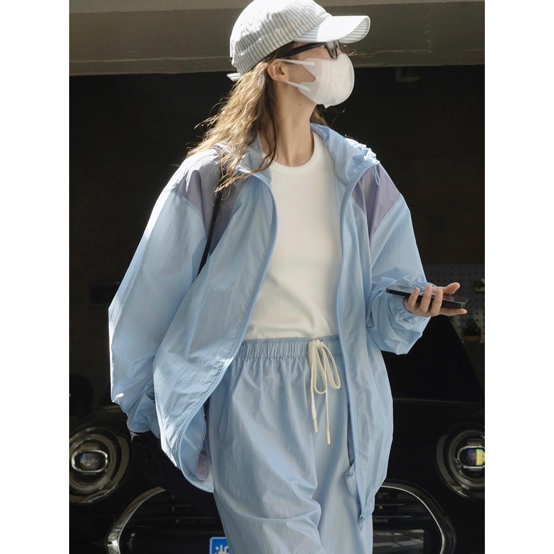 Louvre Spring/Summer New Korean Style Casual Sporty Color Block Hooded Sun Protection Jacket Lightweight and Breathable Outerwear for Women