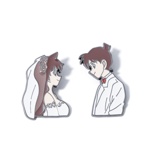 Custom-made Detective Conan Shinichi, Shinichi and Ran's wedding celebration gifts, wedding dress photo brooch jewelry, alloy badge