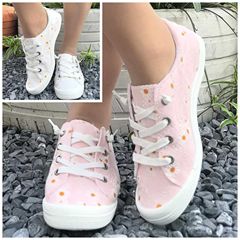 2025 春夏の新ファッショントレンド刺繍小花四季快適な外国貿易大きいサイズカジュアルファッション布靴
