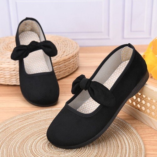 Autumn New Old Beijing Fabric Shoes for Women, Versatile Fashion with Bowknot Top, Comfortable and Breathable Single Shoes, Mother's Shoes