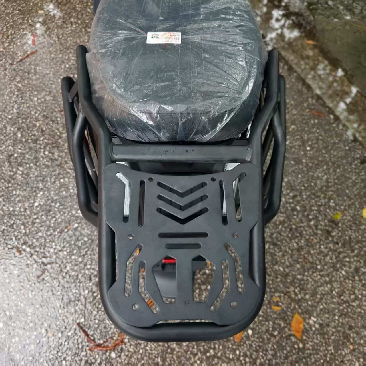 Yadi Electric Scooter White Shark 90-H Protective Bar, Bumper, Large Rack, Tail Box, Rear Bracket, Thickened Carbon Steel Anti-Collision Bar