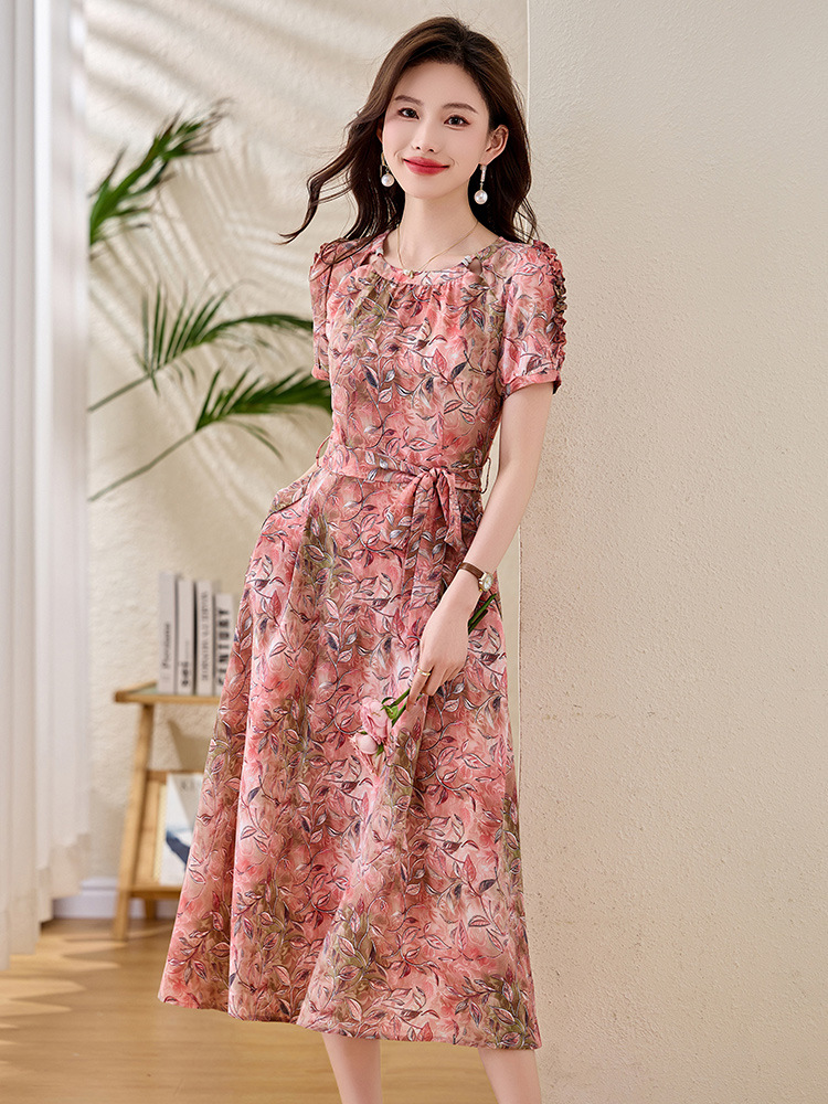 Váy liền hoa maxi nữ thắt eo thanh lịch mùa hè 2025 tay ngắn ôm eo — hoa đỏ, hoa hồng