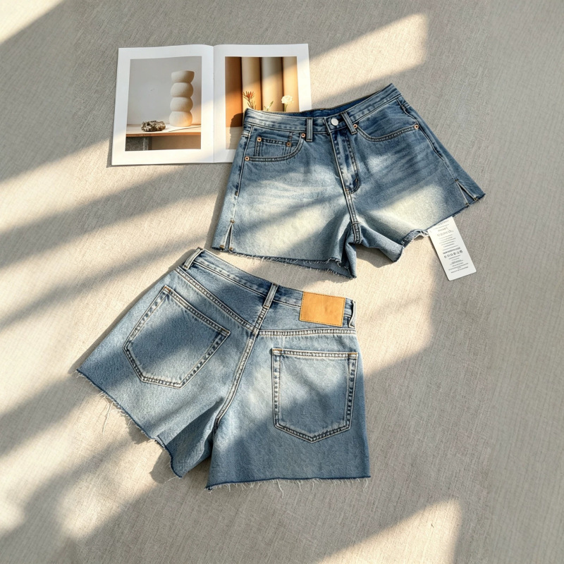[In Stock] RL Women's Summer Vintage Blue High-Waisted Loose Denim Shorts with Ripped Edges