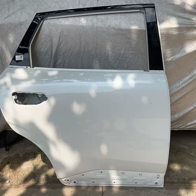 Suitable for the right rear Door