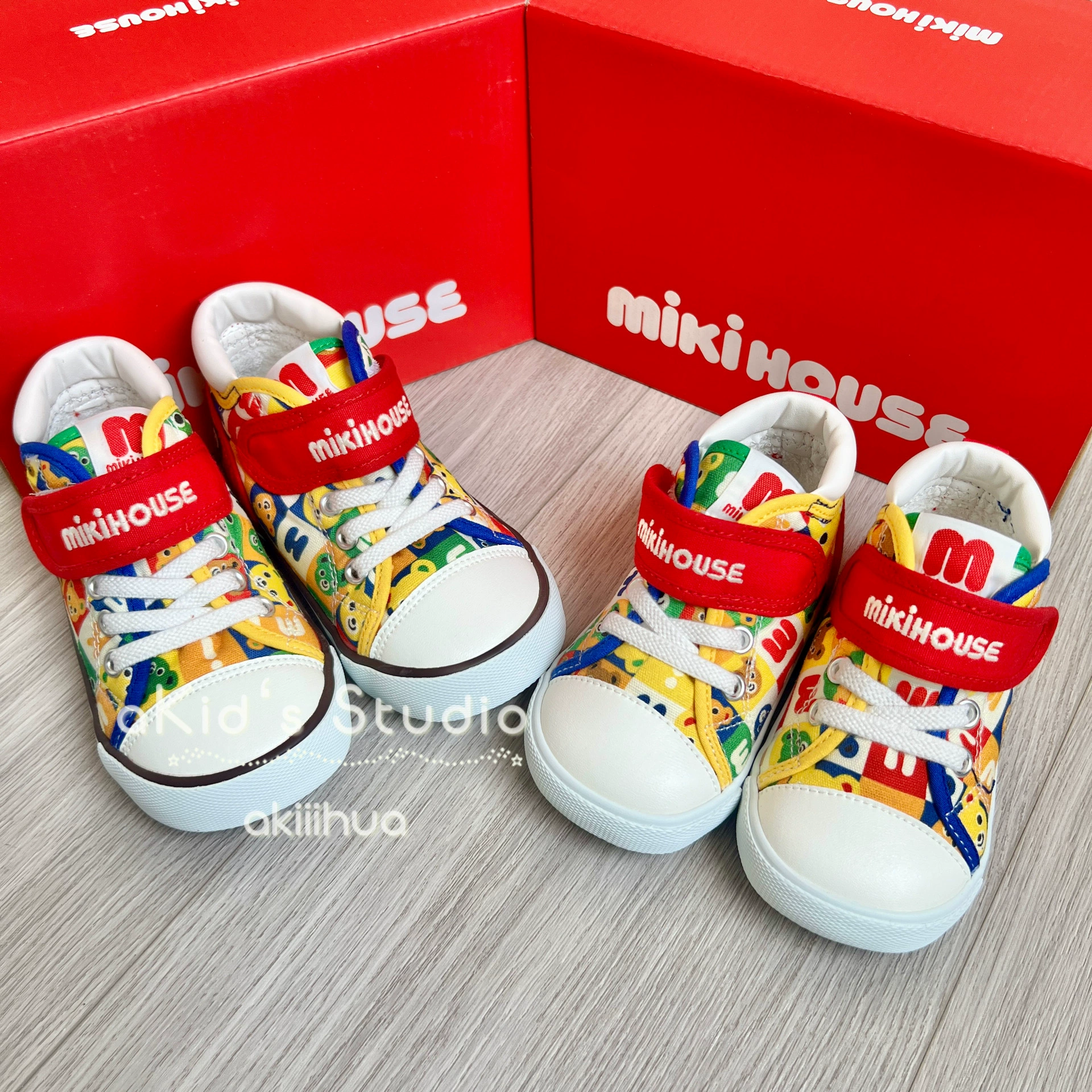 Японская одиночная внешняя детская обувь Miki 2 абзаца полная печать