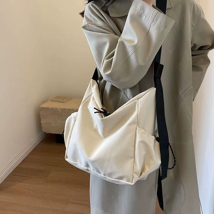 High quality capacious bag strap, one-shoulder bag to go out