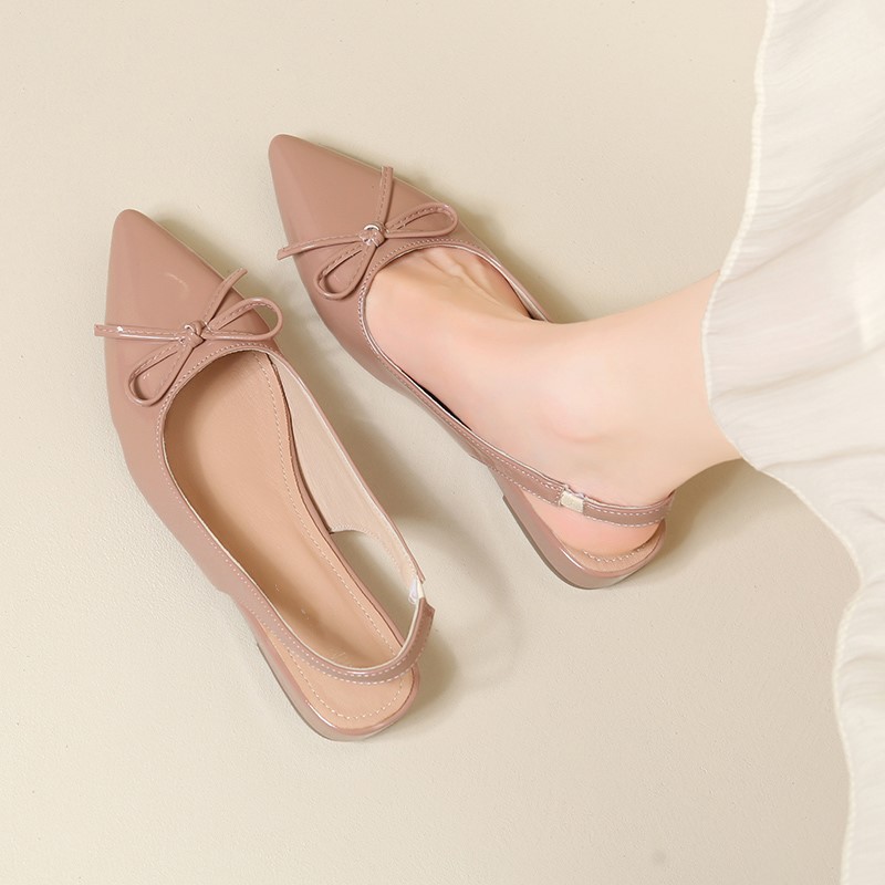 Cuero suave estilo francés arco de punta plana zapatos de una sola mujer de verano exterior temperamento una palabra con sandalias vacías traseras