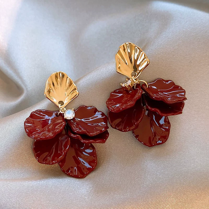 Серебряная игла, демисезонные маленькие дизайнерские праздничные серьги, 2025 год, тренд сезона