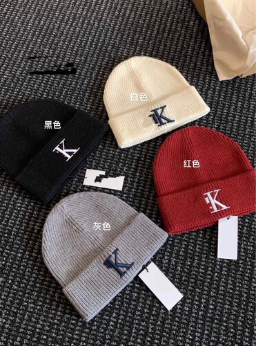 CK letter wool hat Couples fashion brand melon leather hat Women's handsome warm autumn and winter trend letter knitted hat
