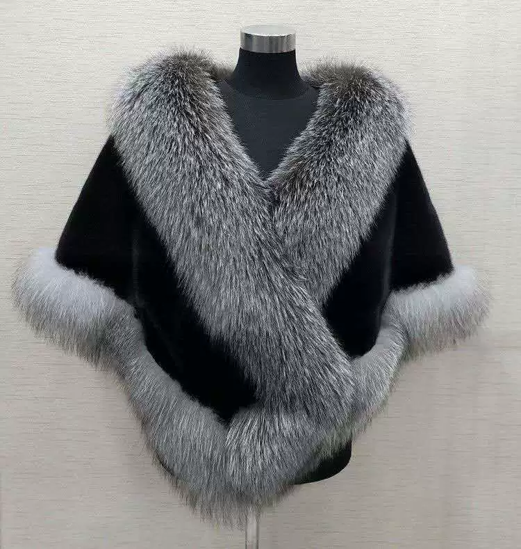 Зимний плащ с меховой отделкой, one size, на мать невесты, делюксовая версия