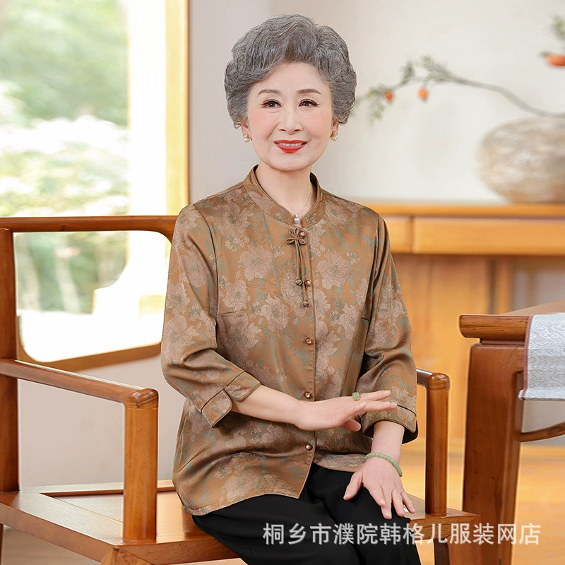 Средние и пожилые женщины летняя бабушка рубашка 2025 новый старый пожилой пожилой костюм пожилая мама летняя рубашка