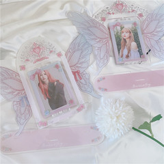 亞克力立牌蝴蝶效應旋轉立牌拍立得明星照片小卡咕卡相框桌面擺件