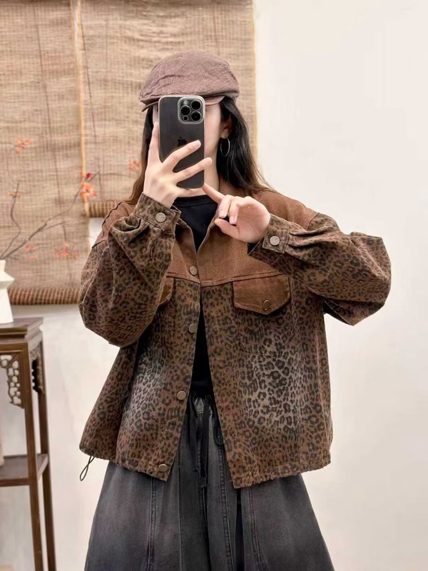 印花牛仔短外套女 2025秋新款复古文艺宽松翻领单排扣夹克 9232|undefined