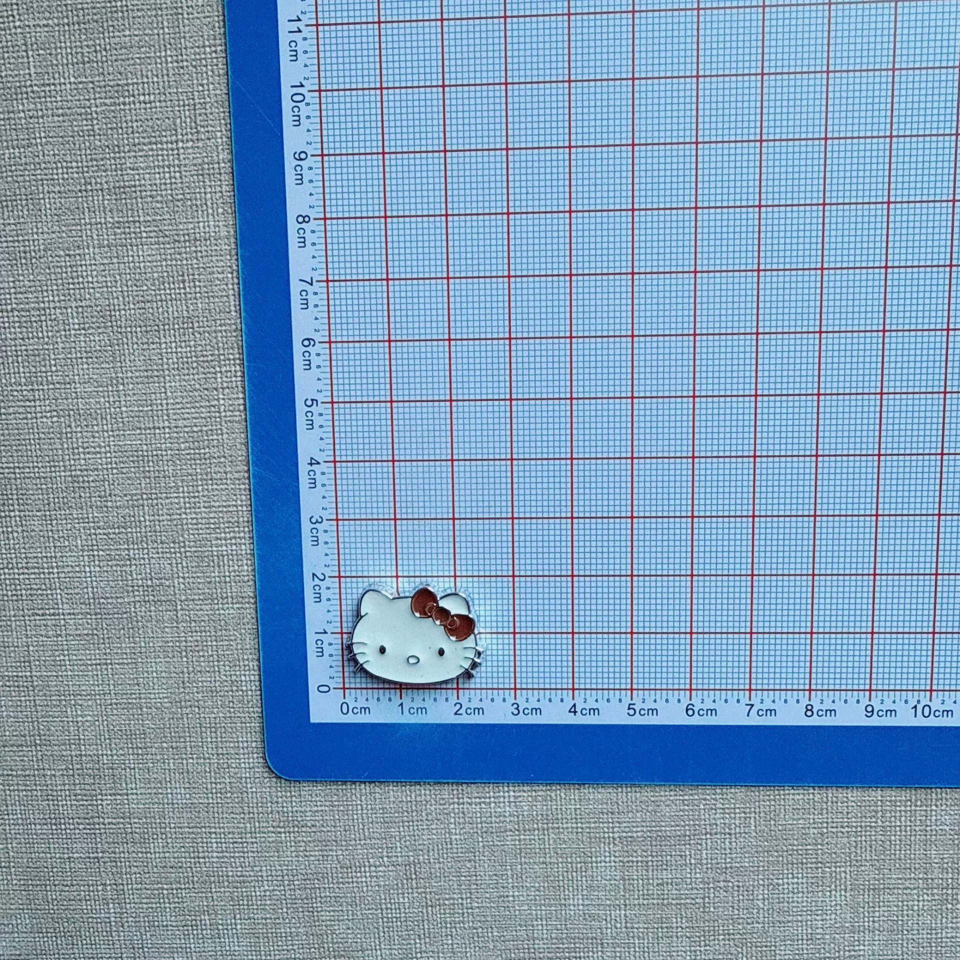 Новый серебристый край котёнок голова diy заколка для волос чехол для телефона дырка обувь цветы украшения материал аксессуары оптом