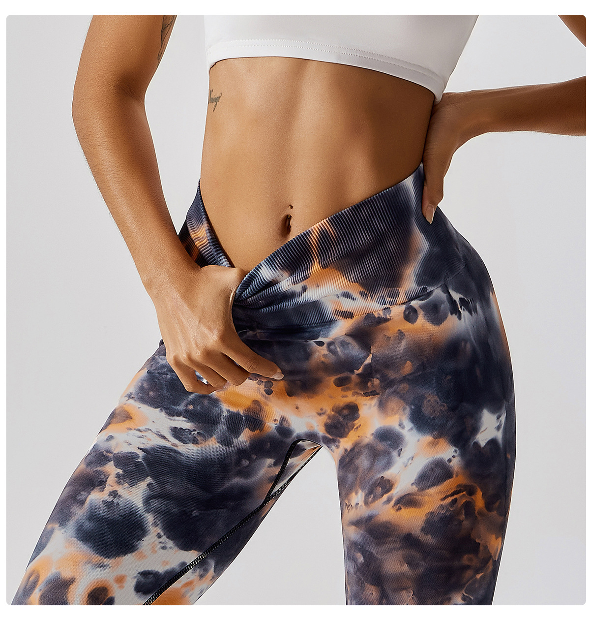 6 model display-BCK6836-2_06.jpg