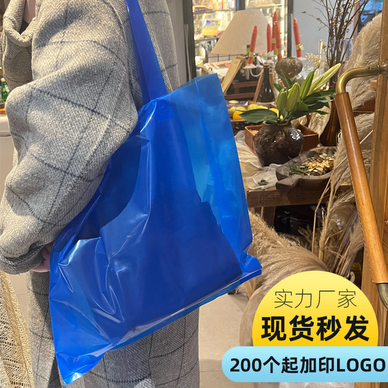 one-shoulder bag
