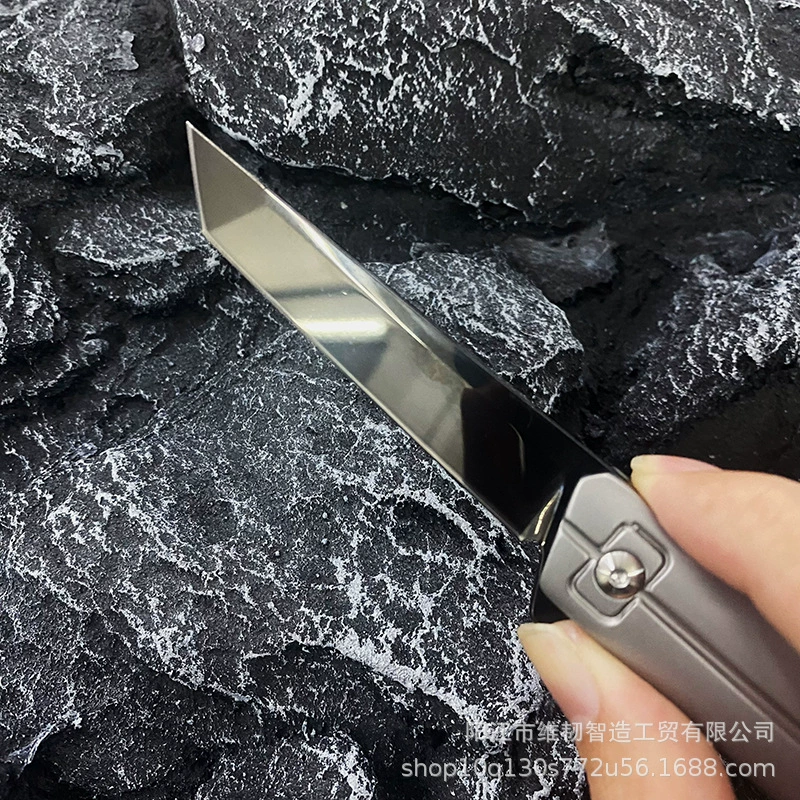 Высококачественный складной нож CNC ремесло командир походный высок hardness самозащита зеркало свет черный титановая клин, складной нож с титановой plating
