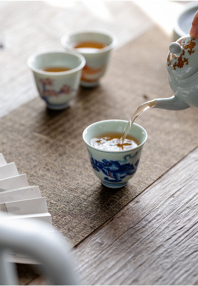 7古彩品茗杯_05.jpg