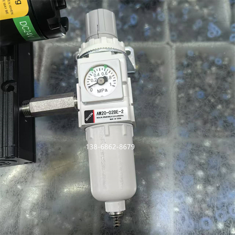 内嵌式压力表DKCN空气过滤减压阀AW20-02BE-2