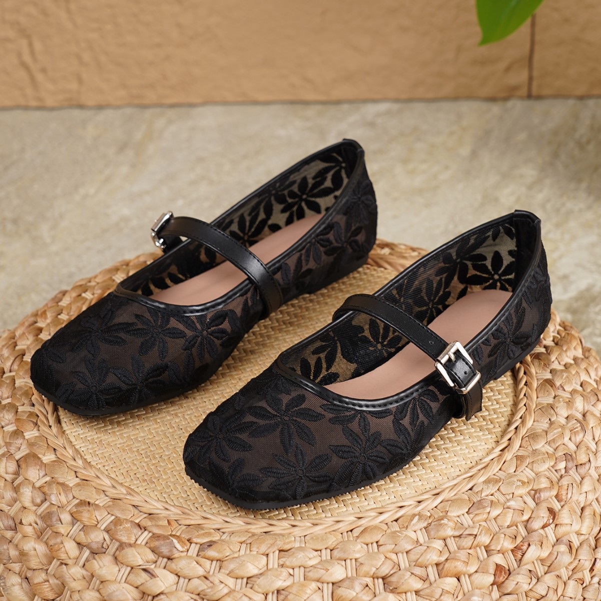 Foreign Trade Cross-Border Amazon In-Stock 2026 Summer New Floral Embroidery Mesh Ballet Flat Shoes Square Toe