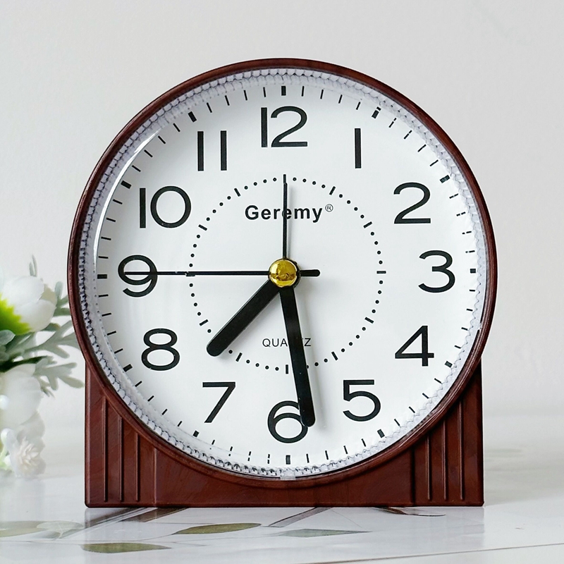 Minimalist Retro Wood Grain Alarm For Elderly Home Desktop Square Pendulum Student Modern Large Character Bedside Clock_voghion.com
