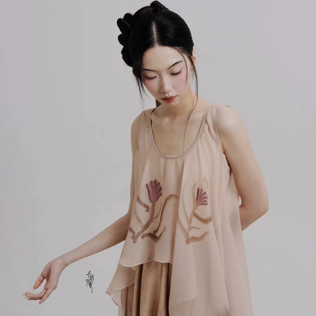 A Thousand Cranes and Ten Thousand Butterflies | Yuyu Zen Dust Classical Dance Daily New Chinese Style Camisole and Skirt Cotton Linen Zen Style Left Same Style