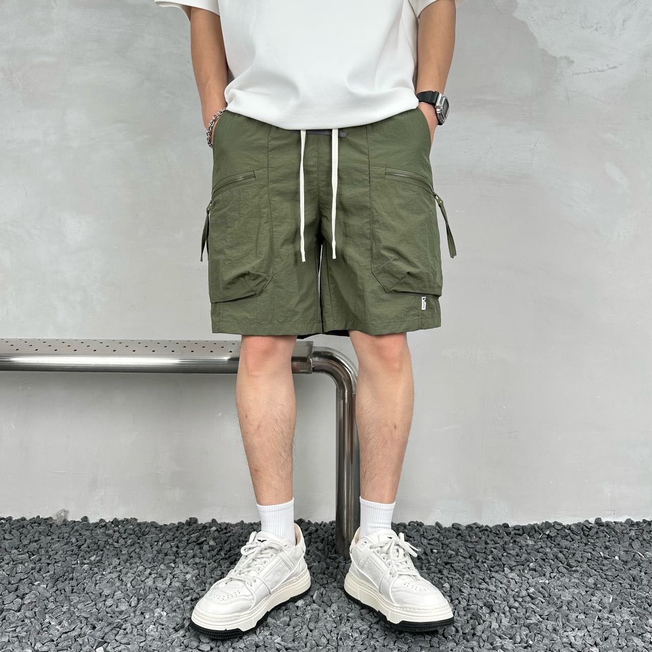 Summer new men's quick-drying pocket zipper workwear shorts Korean style versatile loose straight thin cropped pants