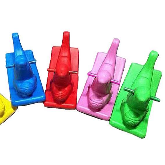 Детская качалка для детского сада, уличная однотонная качалка-балансир, пластиковая игрушка, необходимая для активного отдыха на природе.