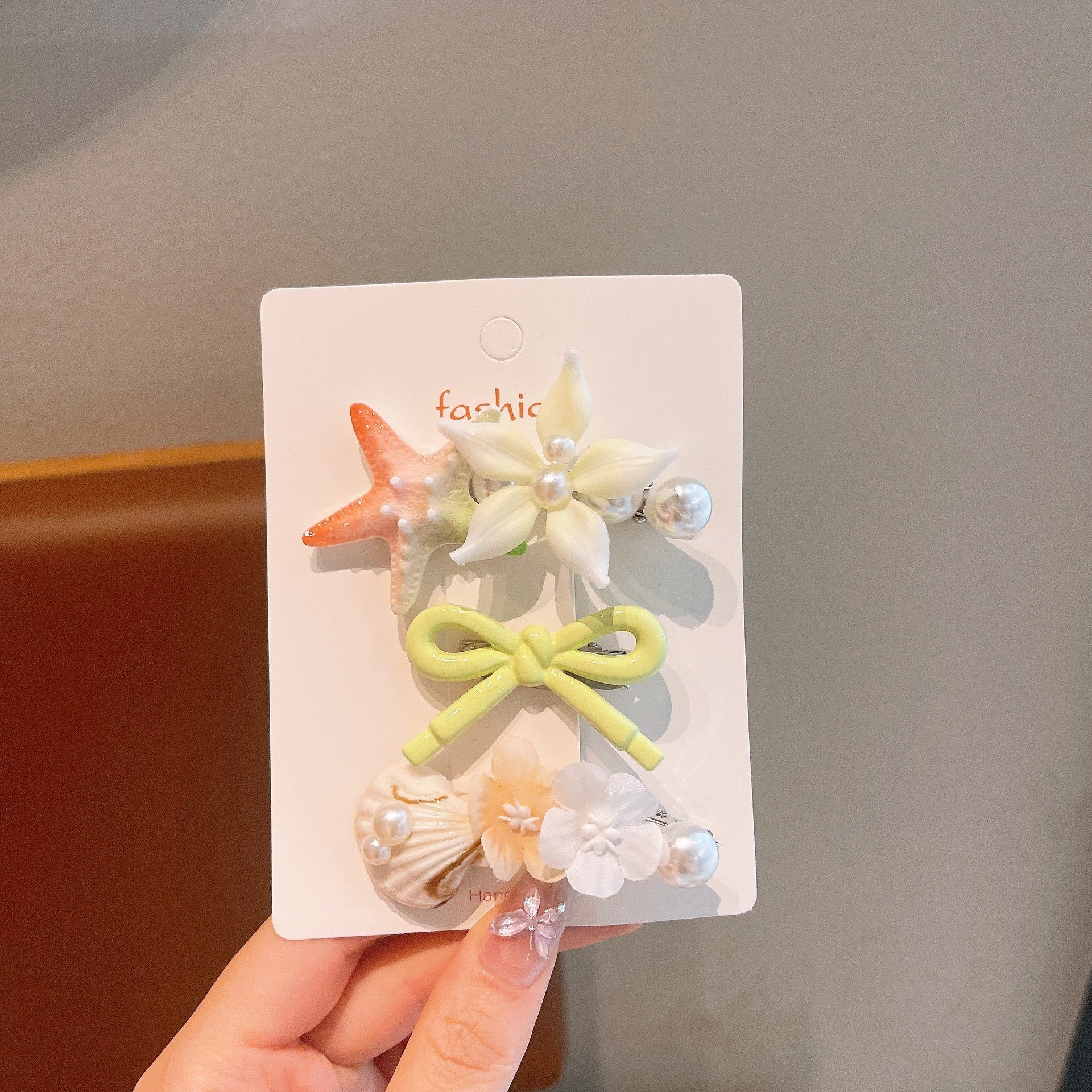 Bonitos pequeños niños frescos clip de pelo conjunto marino viento conchas estrellas perlas tarjetas de pelo princesa niñas al por mayor