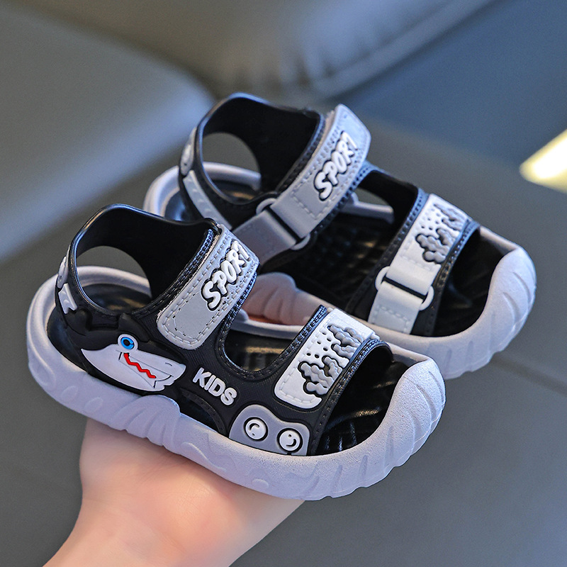 Sandalias para niños de verano 2025 zapatos de playa para niños mayores anti-derrapante para niños deportivos para bebé.