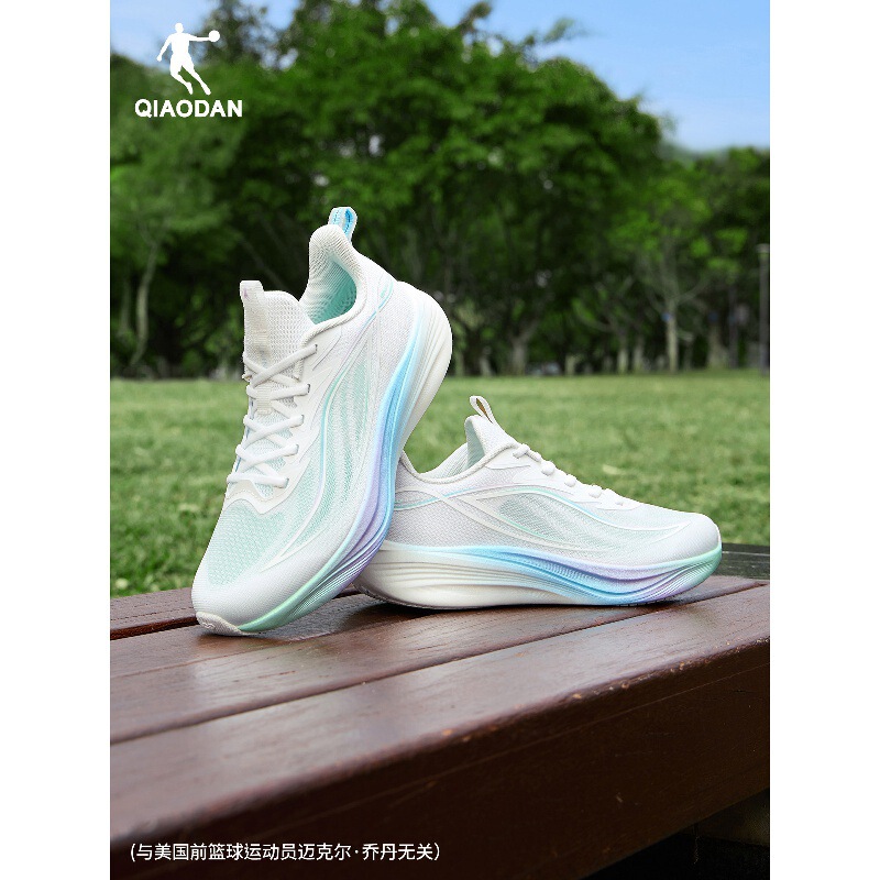 Jordan Light Speed 6 Summer Mesh Breathable Running Shoes Women's Shoes Lightweight Shock Absorbing Soft Sole Sports Shoes Youth Running Shoes