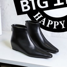 6632-8 Retro Simple Versatile Women's Boots with Slope Heel, Increased Height, Middle Heel, Tailored to Look Thinner, Short Boots and Bare Boots