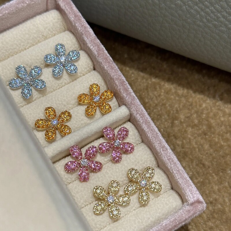 Spring Flower Cluster Sparkling Full Diamond Colorful Flower Earrings for Women, Fashionable Light Luxury Exquisite Stylish Dopamine Earrings