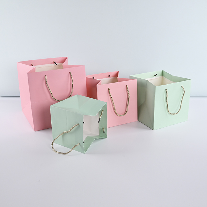 纸袋现货清新服装袋手提袋 空白婚庆伴手礼包装购物袋可烫金