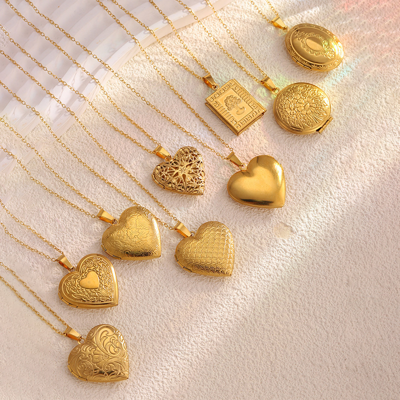 Cross-border DIY photo box heart-shaped pendant, can be opened to insert photos, titanium steel necklace, flip cover engraved photo box pendant, customizable Cross-border DIY photo box heart-shaped pendant, can be opened to insert photos, titanium steel necklace, flip cover engraved photo box pendant, customizable